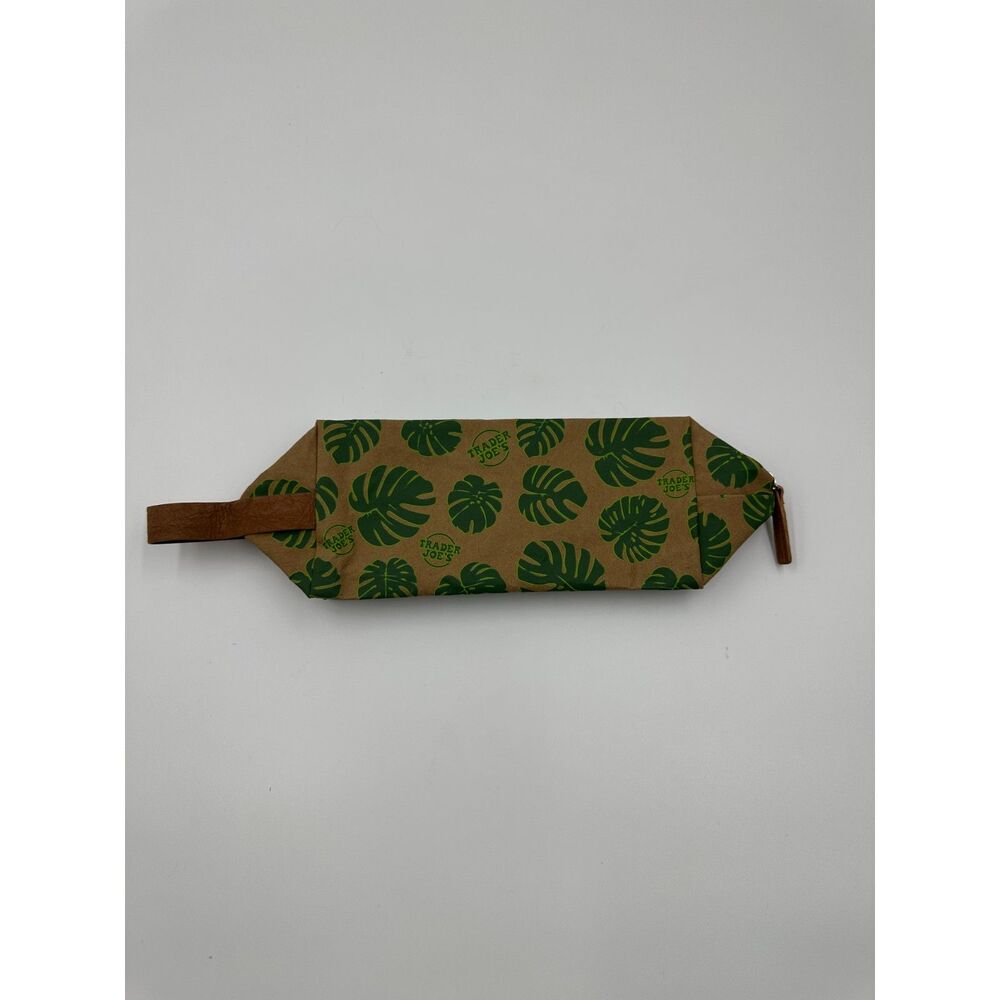 Trader Joes Toiletry Bag Monstera Leaf Print Recycled Reusable Paper Pouch EUC